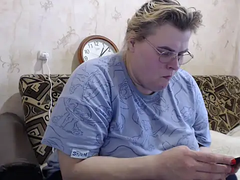 Snapshot of Ameliabusty chatting on 12, 11, 2025 Ameliabusty online show from 12, 11, 2025