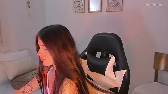 iriswest  online show from 17, 2, 2025