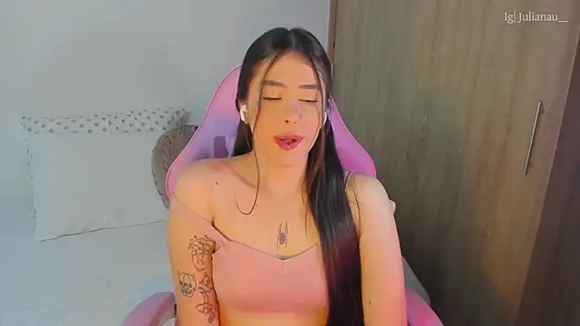 iriswest  online show from 13, 3, 2025