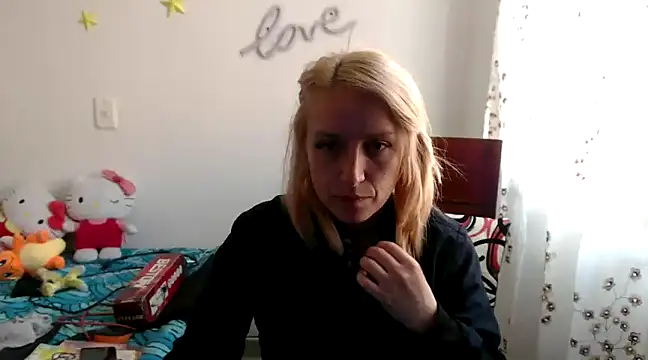 kittykalor09 online show from 3, 12, 2024