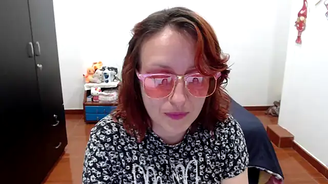 kittykalor09 online show from 6, 1, 2026