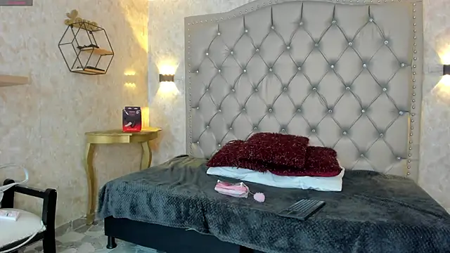 danaythamara1 online show from 16, 1, 2025