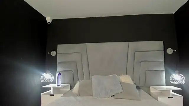 danaythamara1 online show from 25, 2, 2025