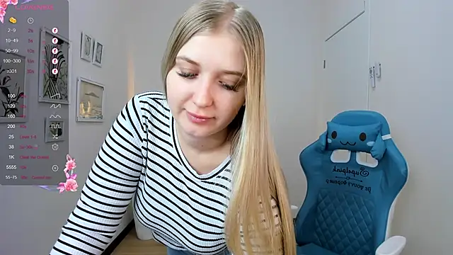 Adr1ana  online show from 15, 12, 2024