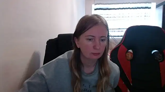 PeterAndJen online show from 15, 10, 2025