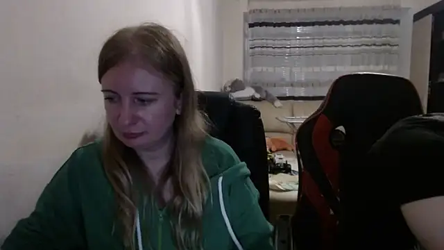 PeterAndJen online show from 21, 10, 2025