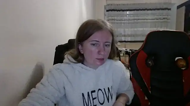 PeterAndJen online show from 26, 10, 2025