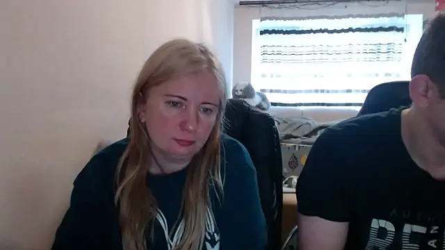 PeterAndJen online show from 30, 4, 2026