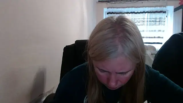 PeterAndJen online show from 30, 4, 2026