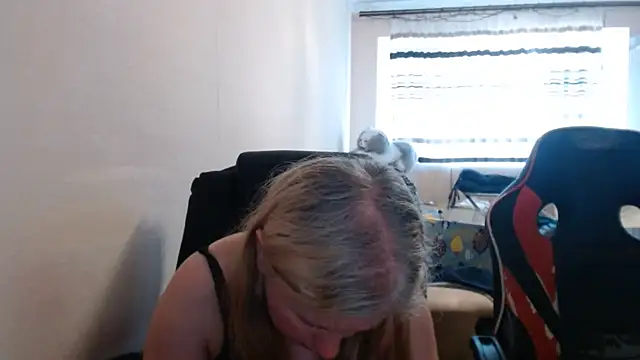 PeterAndJen online show from 29, 6, 2026