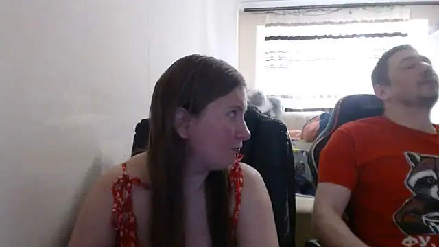 PeterAndJen online show from 12, 7, 2026