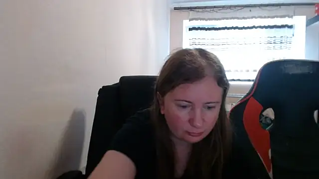 PeterAndJen online show from 28, 7, 2026