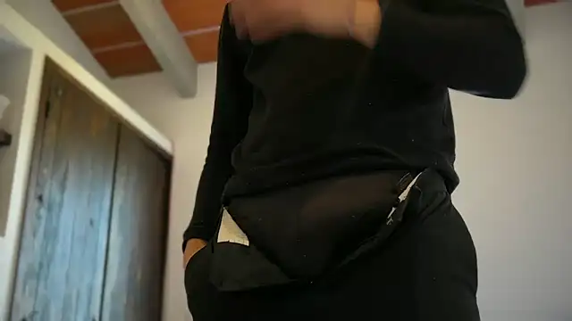 mcklister kinky feets online show from 28, 4, 2026