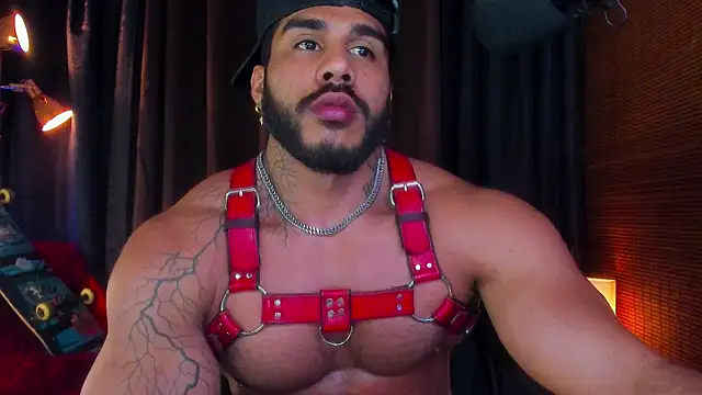 Snapshot of Artemis_Kazttman chatting on 15, 2, 2025 Artemis Kazttman online show from 15, 2, 2025