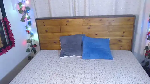 NikkieMilky online show from 18, 3, 2026