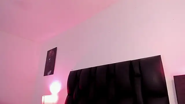 Snapshot of Snooky_Clinton chatting on 20, 2, 2025 Snooky Clinton online show from 20, 2, 2025