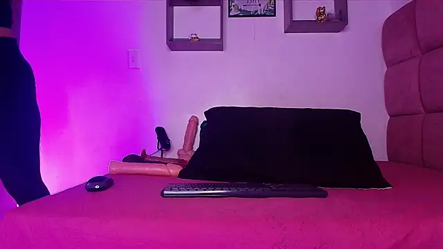 lorrayne  online show from 16, 1, 2025