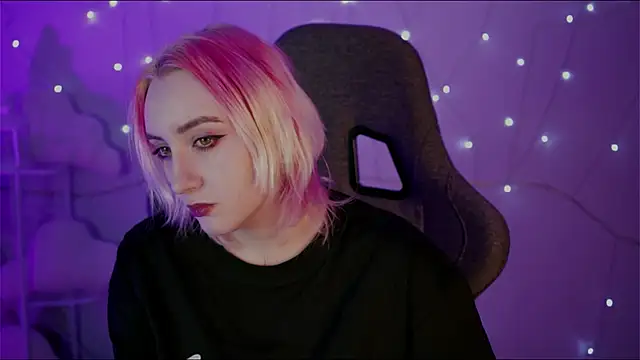 AsheLucker online show from 21, 2, 2025