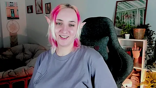 AsheLucker online show from 6, 3, 2025