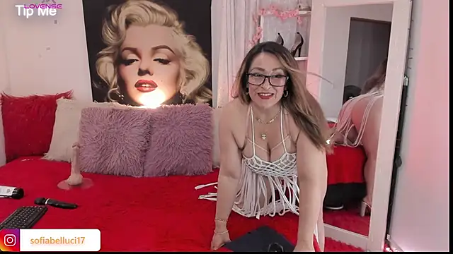 sofiiBell online show from 14, 11, 2025