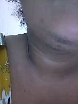 Hilarybunnyy online show from 17, 1, 2026