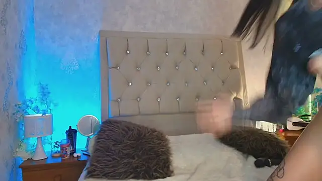 nini love01 online show from 30, 1, 2025