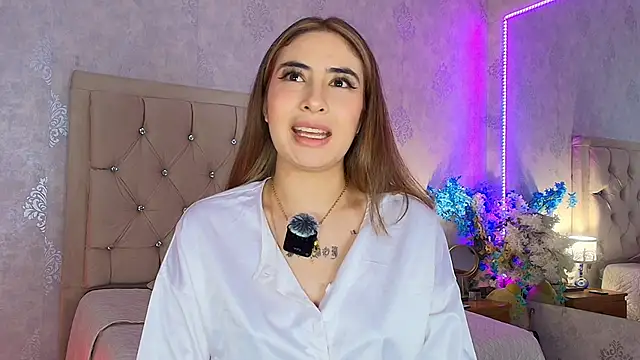 Snapshot of nini_love01 chatting on 27, 6, 2026 nini love01 online show from 27, 6, 2026