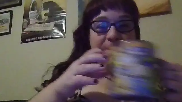 GothyBaby online show from 4, 12, 2025