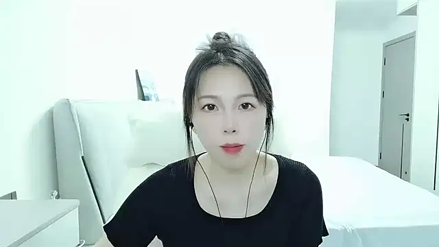 Snapshot of Sunset_glow chatting on 22, 9, 2025 Sunset glow online show from 22, 9, 2025