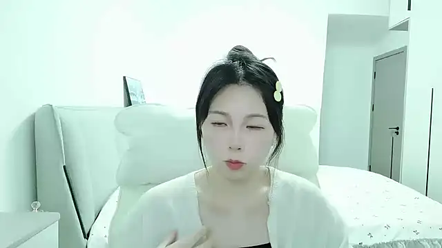 Snapshot of Sunset_glow chatting on 26, 10, 2025 Sunset glow online show from 26, 10, 2025