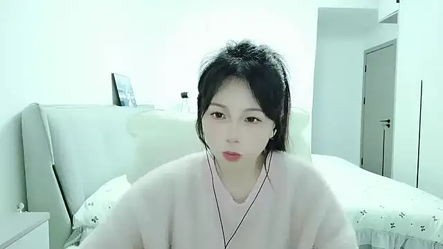 Snapshot of Sunset_glow chatting on 9, 2, 2026 Sunset glow online show from 9, 2, 2026