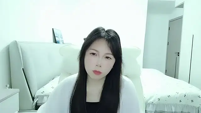 Snapshot of Sunset_glow chatting on 8, 3, 2026 Sunset glow online show from 8, 3, 2026