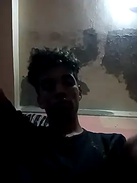 Snapshot of riggijaviersalas chatting on 28, 10, 2025 riggijaviersalas online show from 28, 10, 2025