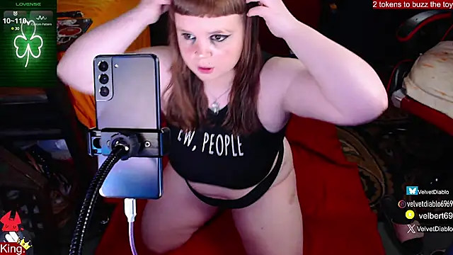 VelvetDiablo online show from 6, 3, 2025