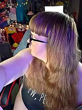 VelvetDiablo online show from 11, 9, 2025