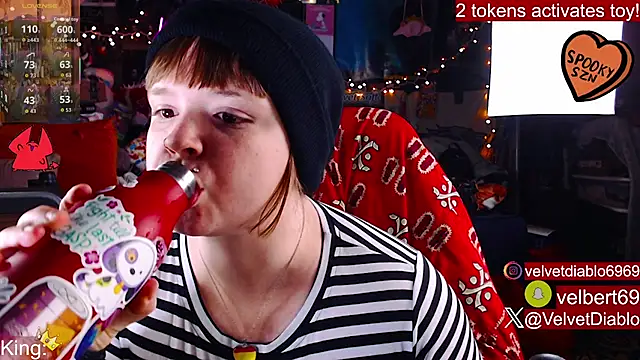 VelvetDiablo online show from 29, 9, 2025