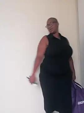 CuteHoney92 online show from 19, 1, 2026