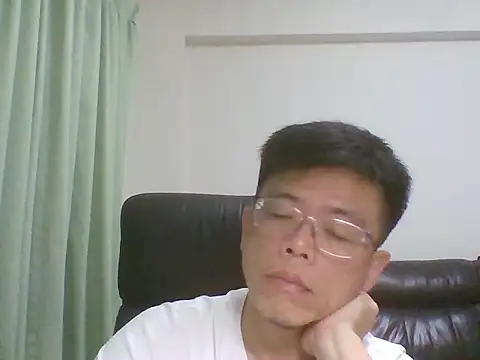 Snapshot of ericho0022 chatting on 20, 5, 2026 ericho0022 online show from 20, 5, 2026