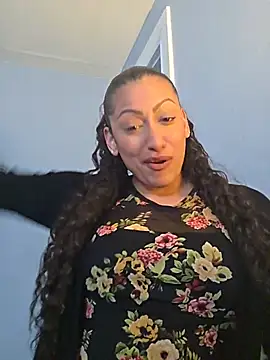 Nikkierosee online show from 28, 5, 2026