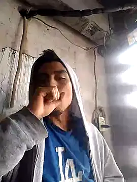 Snapshot of AlexAlejandro13 chatting on 3, 1, 2025 AlexAlejandro13 online show from 3, 1, 2025