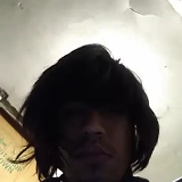 Snapshot of AlexAlejandro13 chatting on 1, 2, 2026 AlexAlejandro13 online show from 1, 2, 2026