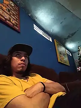 Snapshot of AlexAlejandro13 chatting on 3, 2, 2026 AlexAlejandro13 online show from 3, 2, 2026