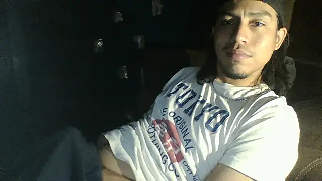 Snapshot of AlexAlejandro13 chatting on 23, 3, 2026 AlexAlejandro13 online show from 23, 3, 2026