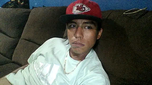 Snapshot of AlexAlejandro13 chatting on 7, 8, 2026 AlexAlejandro13 online show from 7, 8, 2026