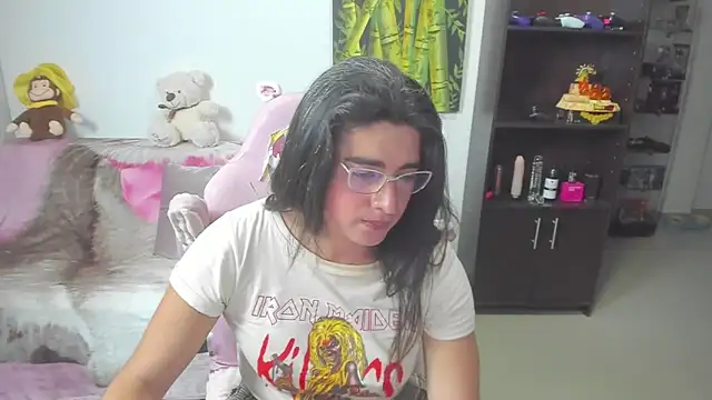 Khalifa Gold online show from 2, 7, 2026