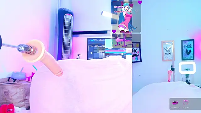 Scarlett-Smile online show from 22, 7, 2026
