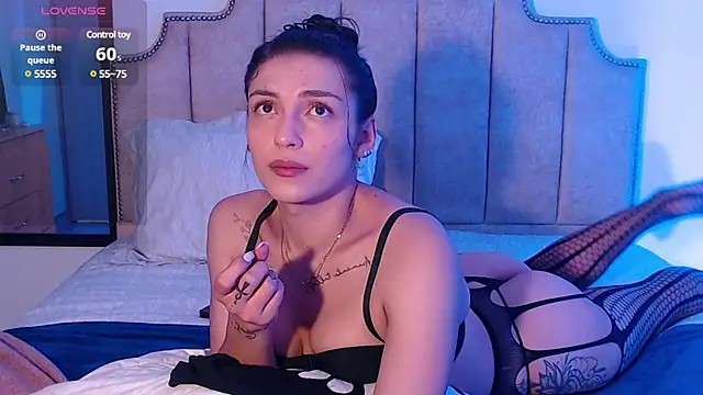 EricaVanderhill online show from 13, 3, 2025