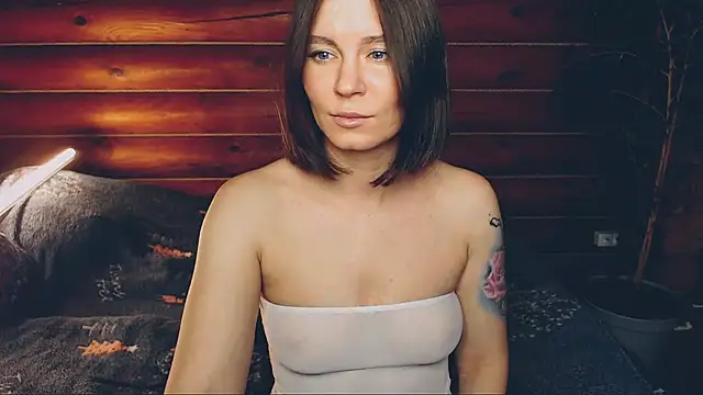 Snapshot of Platina_Fox chatting on 11, 12, 2024 Platina Fox online show from 11, 12, 2024