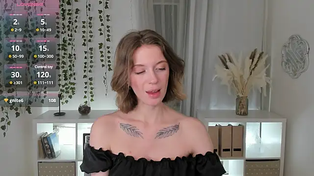 Snapshot of Salme_Sweet chatting on 1, 2, 2025 Salme Sweet online show from 1, 2, 2025