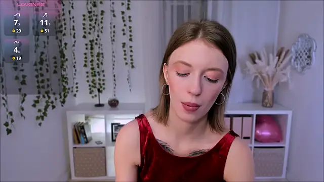 Snapshot of Salme_Sweet chatting on 21, 2, 2025 Salme Sweet online show from 21, 2, 2025